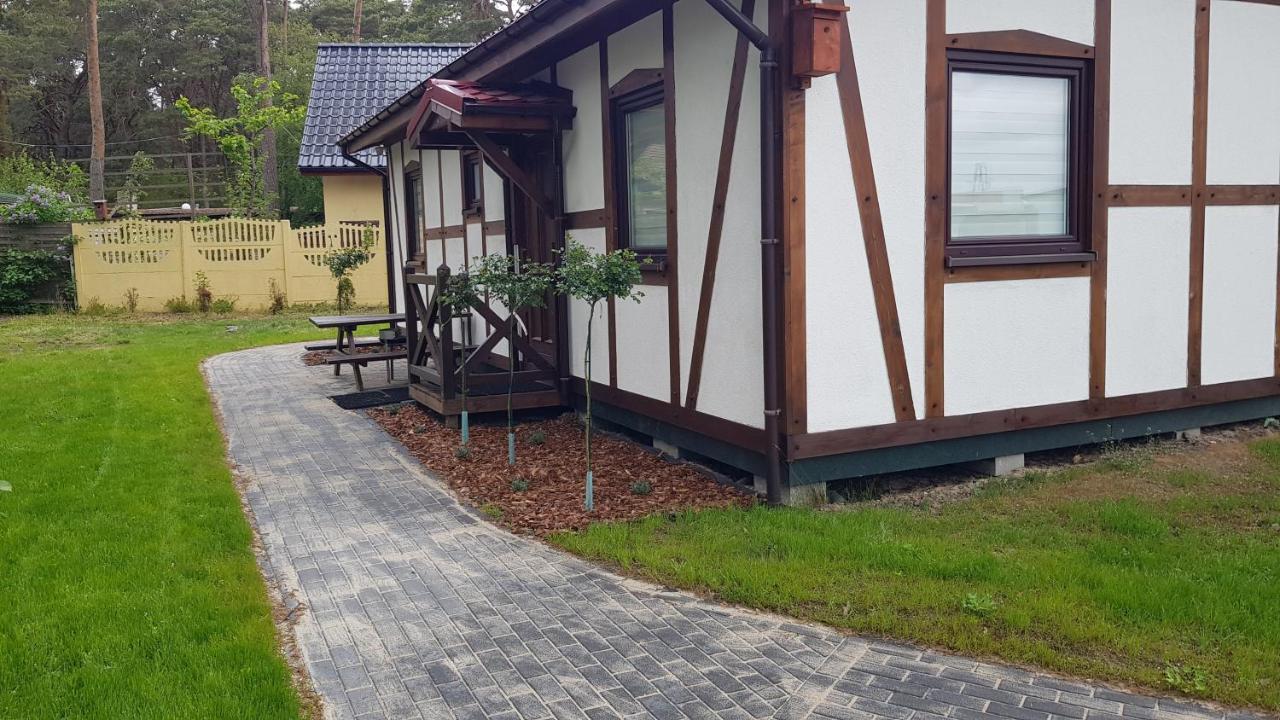 Pustkowo Domki Wakacyjne U Marka Exteriör bild